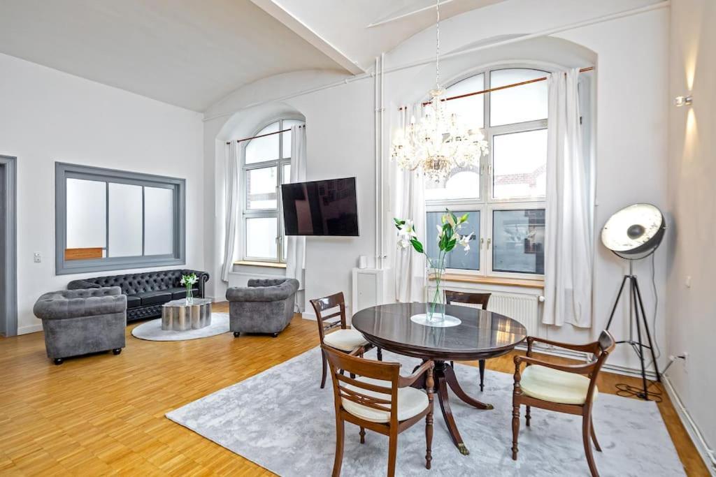 Loft Im Denkmal N°2 Apartment ไฮเดอเนา ภายนอก รูปภาพ