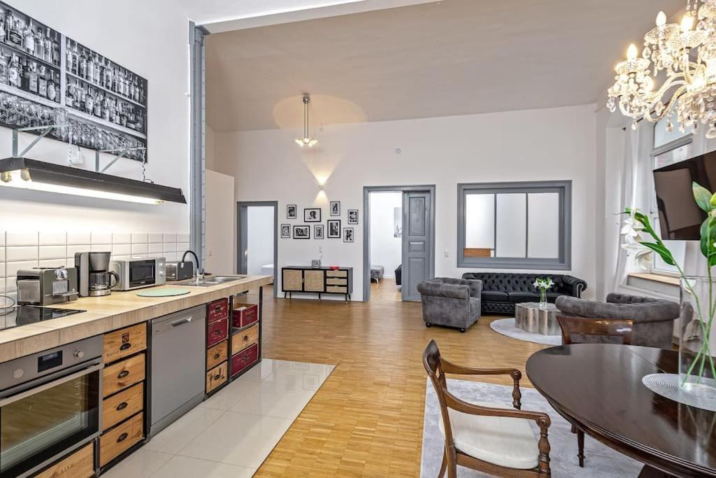 Loft Im Denkmal N°2 Apartment ไฮเดอเนา ภายนอก รูปภาพ